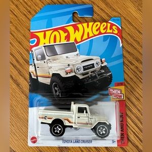 Hot Wheels Toyota Land Cruiser Treasure Hunt